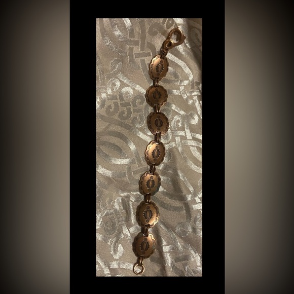 MAKE AN OFFER 🍒 Vintage Copper Concha Panel Bracelet #9197 - Picture 3 of 11